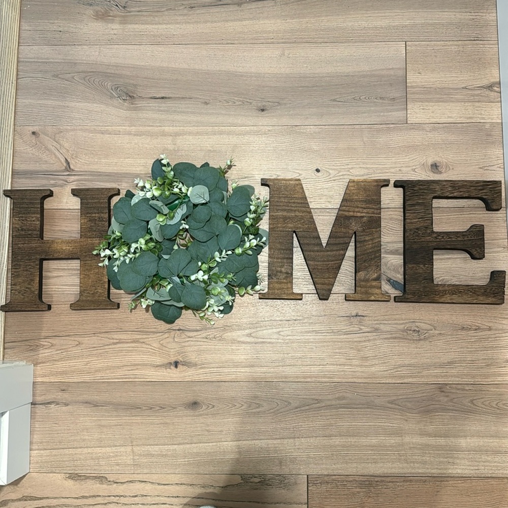 HOME Decor Sign